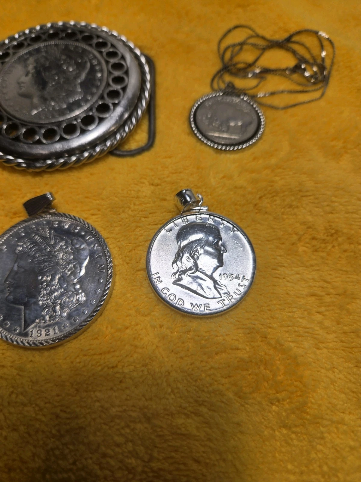 Strange-Ebay-Items-Pendants