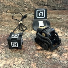 Vector Robot by Anki Advanced Companion Robot W/ Cube  Charger Base Tested