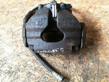 VW TOUAREG 7LA, 7L6, 7L7 Bremssattel vorne links 7L6105D 2.46 Diesel 31133485