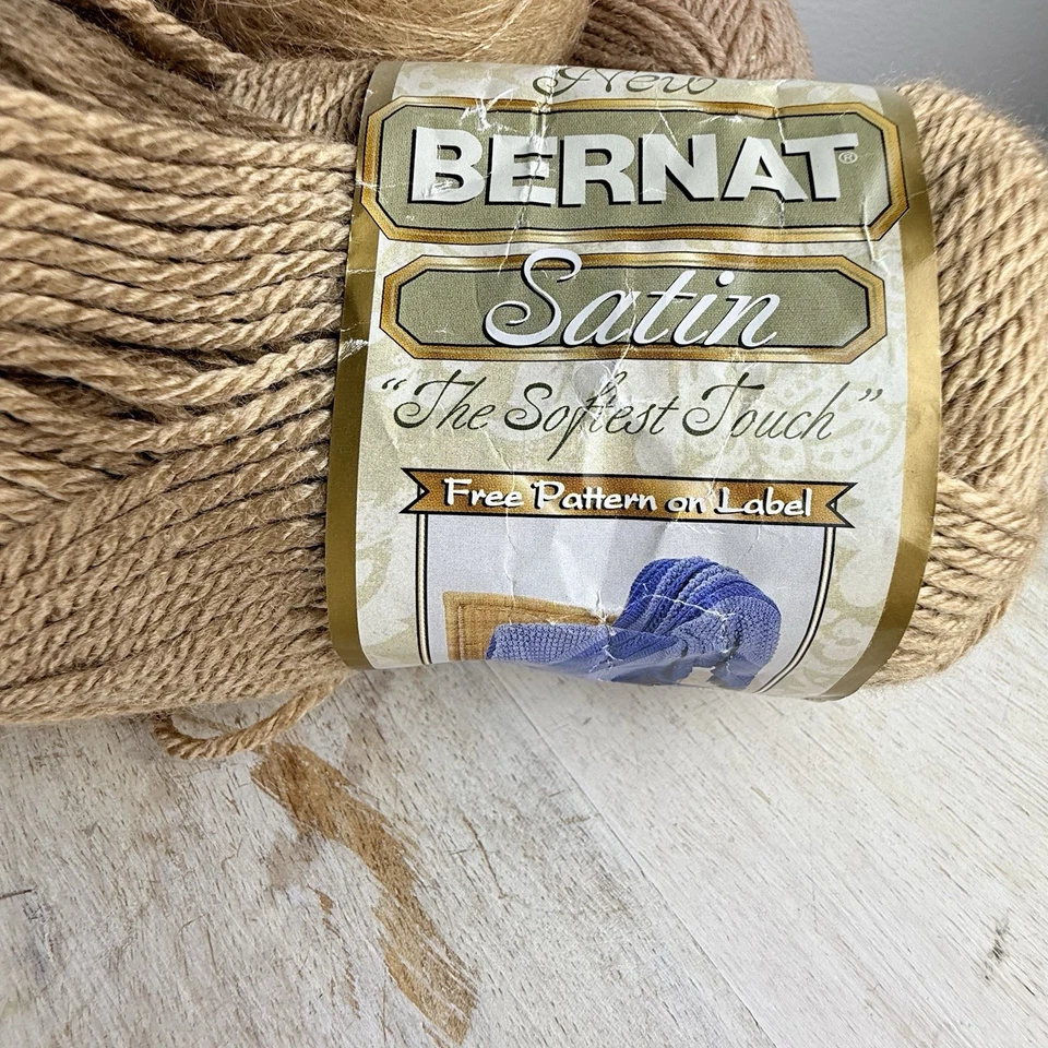 Yarn Lot Of 5 : 1 Satin 2 Wool & 1 Ball Of Cashmere 1 Twine Cream Or Beige Mixed - Image 4 of 4