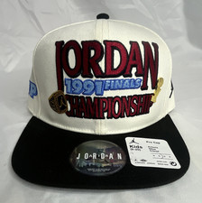 Jordan Pro Cap Kids 8-20 White/Black Snapback Embroidered Logo 1991 Finals
