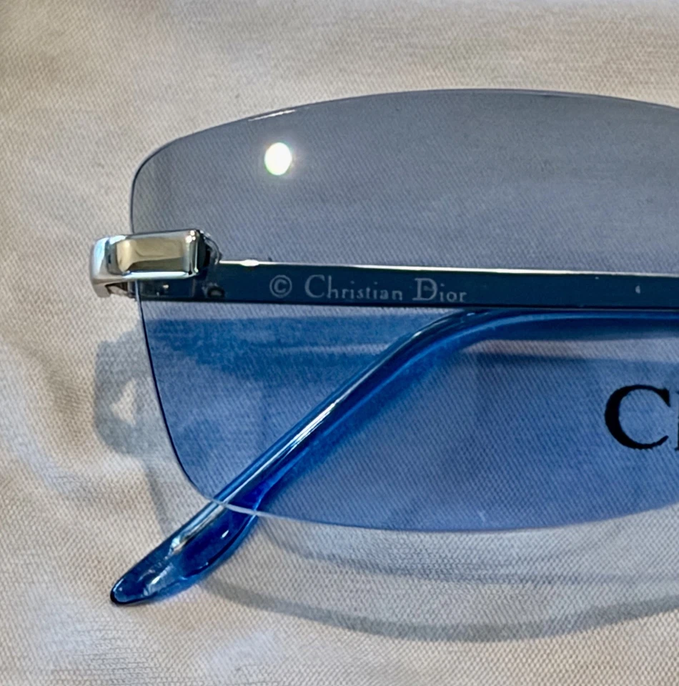 Óculos de sol Christian Dior Tiger 58ENH escudo sem aro prata espelho 53-18 com estojo - Imagem 2 de 4