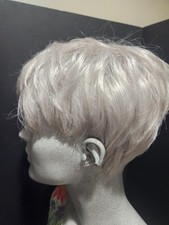 Raquel Welch Wig Gray Vibralite Modacrylic Memory Cap Kanekalon