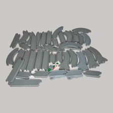 Thomas Trackmaster Road Track Lot Gray Set Curves Straight 45 Pieces 