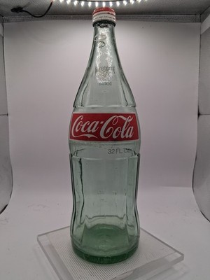 Rare Vintage Coca-Cola/Coke 32oz (1 qt) Glass Bottle w/Red Label 1970's
