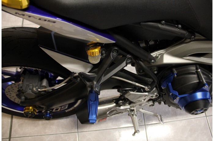 Repose-pieds arrière alu bleu pour moto Yamaha FZ1N 2006-2012 RN16