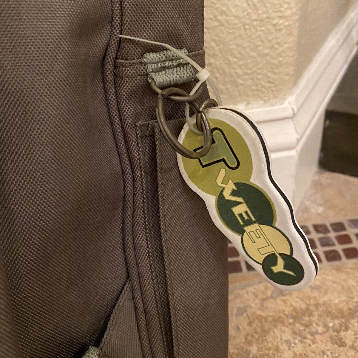 NWT~Vintage LOONEY TUNES Tweety 1999 Green Backpack 15” X 11” NWT~Vintage LOONEY TUNES Tweety 1999 Green Backpack 15” X 11  main image 3