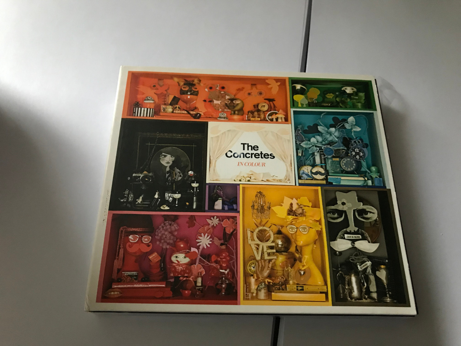 The Concretes - In Colour (Cd Digipak) NR MINT 094635809725