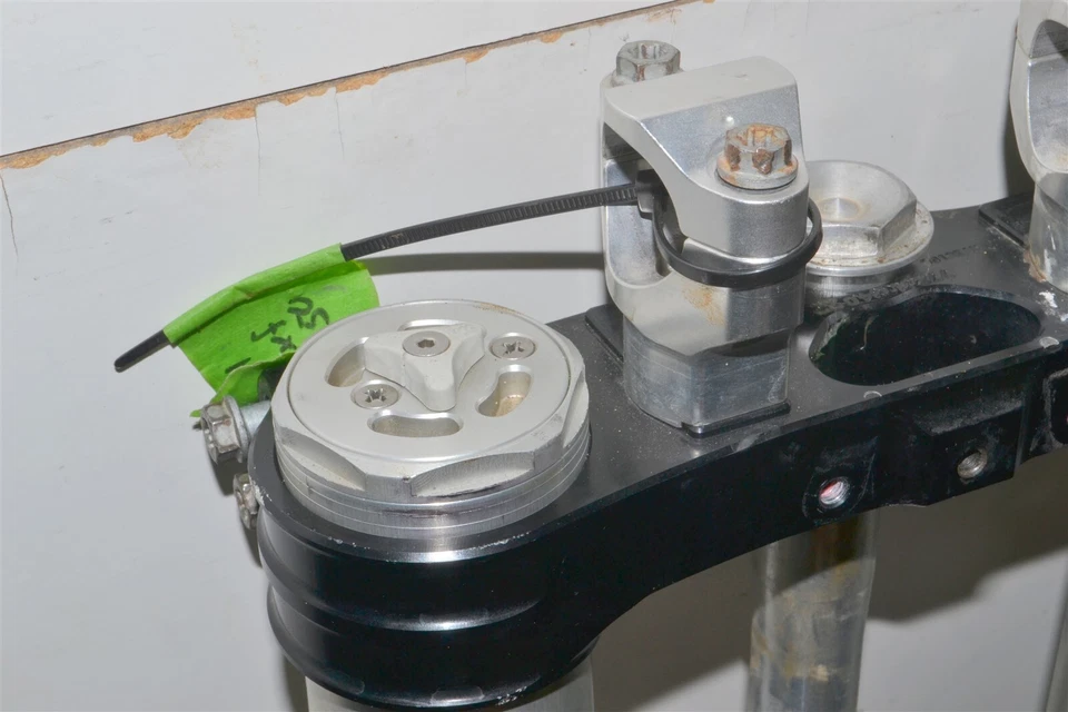 2011 KTM 350 SXF 450 250 150 叉前悬架三树 48 毫米 2010 - 2012 — 第 4/4 张图片