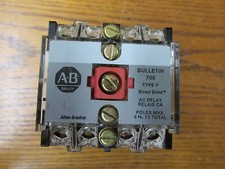 NEW NOS Allen Bradley 700-P440A1 AC Relay Series D 600 Volts A/C