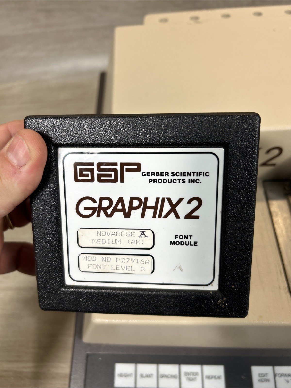 Gerber SignMaker Graphix 2 Gsp With Module READ DESCRIPTION Powers On UNTESTED