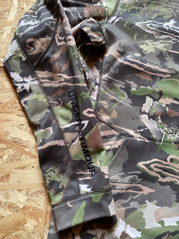 Camp Under Armour Hooded Full Zip Vest Large Loose fit Men's - Image 3 of 4