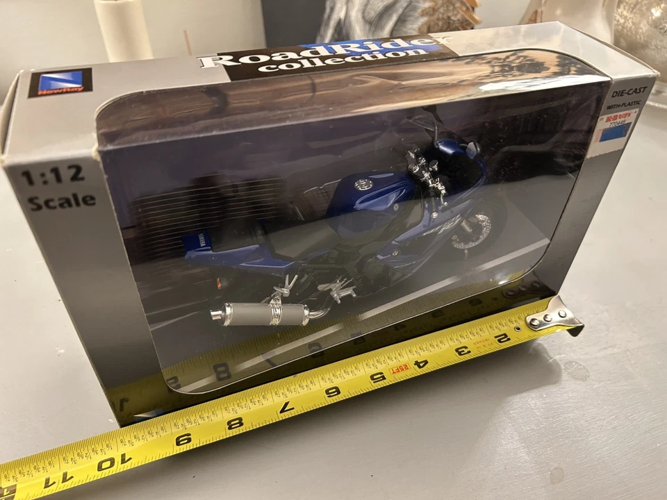 NewRay Yamaha YZF-R1 1/12 New-Ray R1 Blue 1:12 Die-Cast And Plastic 2002 - Image 4 of 4