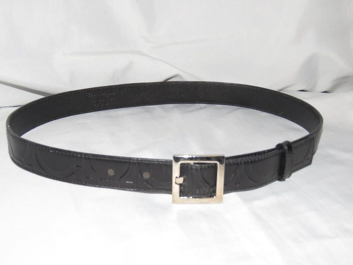 Salvatore Ferragamo Waist Belt Black Belts for Women for  display picture 1