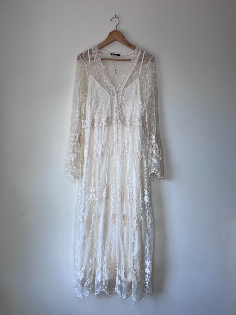 white christmas dresses Zara White Textured Shoulder Cutout Cotton Dress main image 0