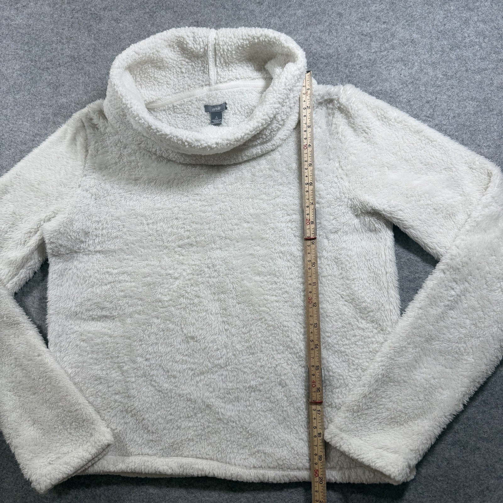Aerie Sherpa Pullover Womens S Cream Cowl Neck Teddy Fleece Sweatshirt Winter thumbnail 6