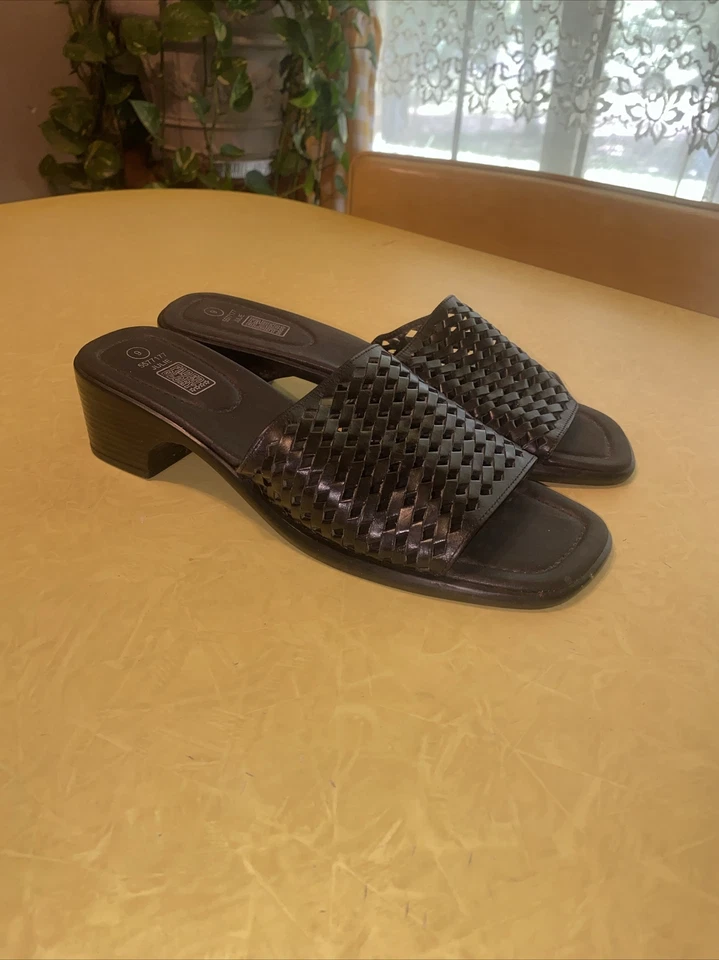 Sandalia Deslizable Mujer Faded Glory Años 90 Vintage Y2K Cuero Negro Talla 9 Foto 2 de 4