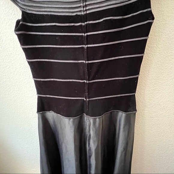 ワンピース vintage TADASHI velour design long dress Vintage Tadashi Dress PM Black Velvet Velour Open Back Maxi