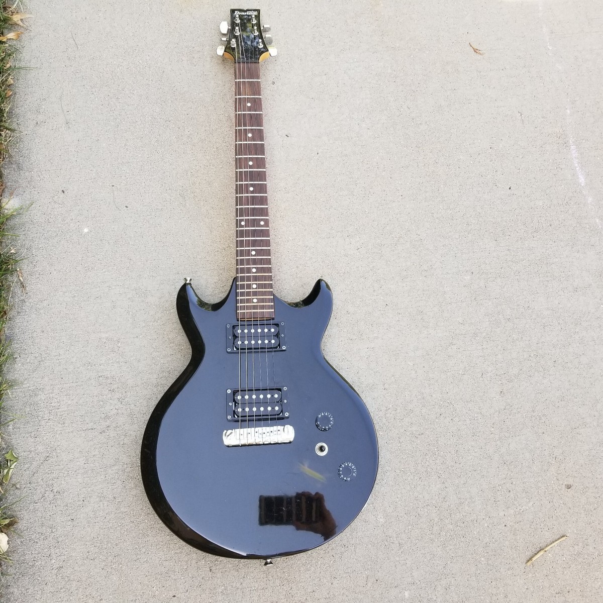 Ibanez アイバニーズ Gio GAX50 エレキギター ダブルカッタウェイ IBANEZ アイバニーズ Gio GAX50 エレキギター ダブルカッタ