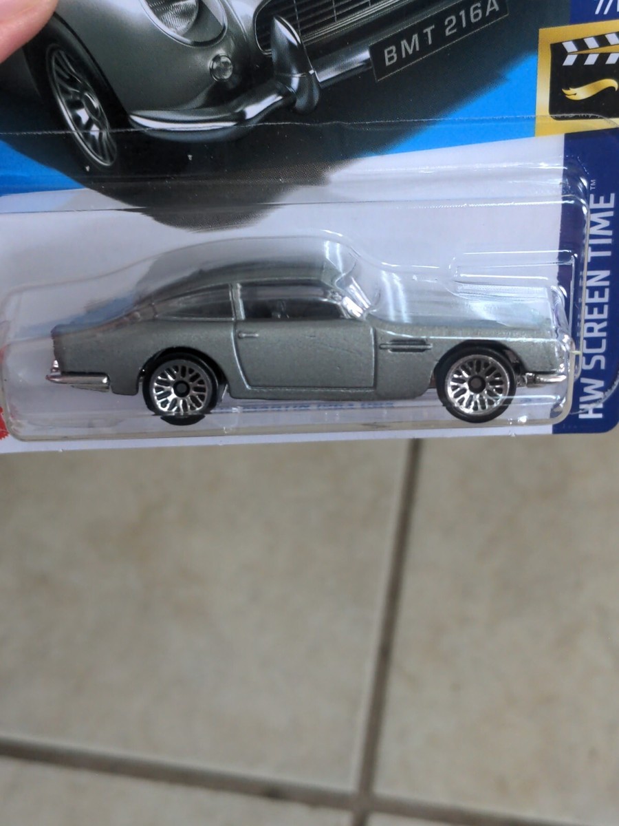 Hot Wheels Aston Martin DB5 1963 Goldfinger 007 - Édition Limitée 7/10 échelle 1:64