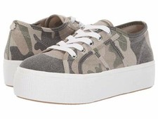 Steve Madden EMMI Low 2" Platform Sneakers women shoes Camouflage size 8.5 new