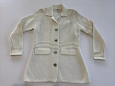 BEAUTIFUL VINTAGE 100 ACRYLIC FIBRE SWEATER JAPAN MADE SEE PHOTOS FOR SIZE