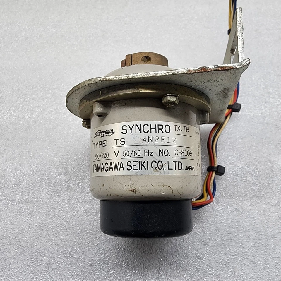 TAMAGAWA SEIKI TS 4N2E12 SYNCHRONMOTOR 200/220V - Bild 2 von 4
