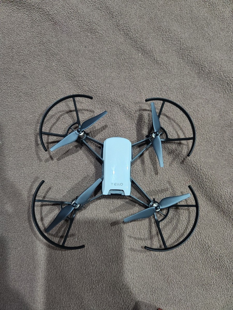 DJI TELLO 中古品 未使用に近い DJI Tello Quadcopter RTF Camera Drone,White/Black,One Size
