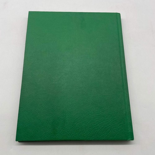 The Legend of Zelda Spirit Tracks Book Collector's Edition Game Guide Hardcover - Picture 2 of 2