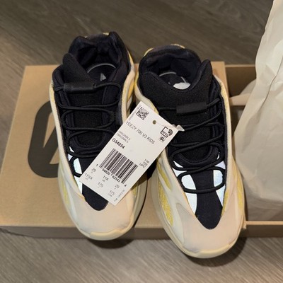 Adidas Yeezy 700 V3 Safflower G54854 Size 11.5 Kids Youth NIB