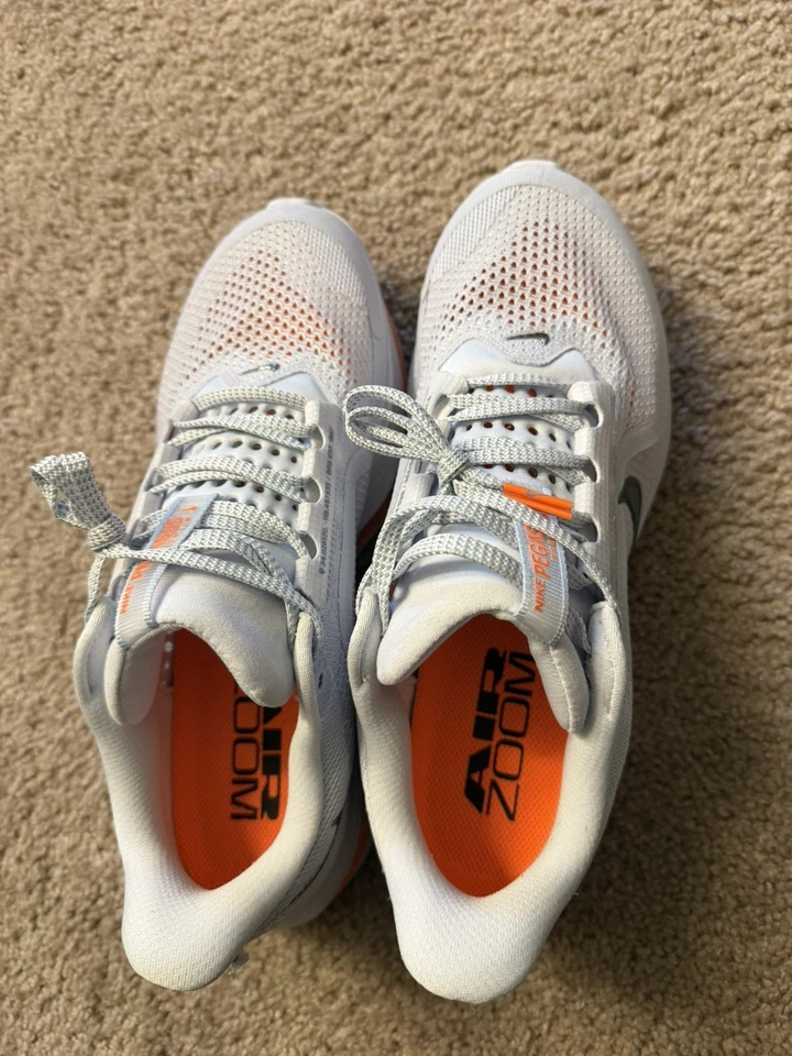 Größe Herren 9 - Nike Pegasus Premium (weiß/orange) HQ2592-002 - gebraucht - Bild 4 von 4