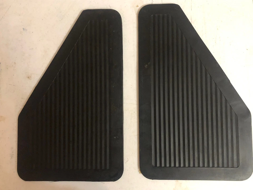 De colección. Protectores contra salpicaduras Heartbeat of America. 12x18. Juego delantero Plus. Nunca instalado Foto 3 de 4