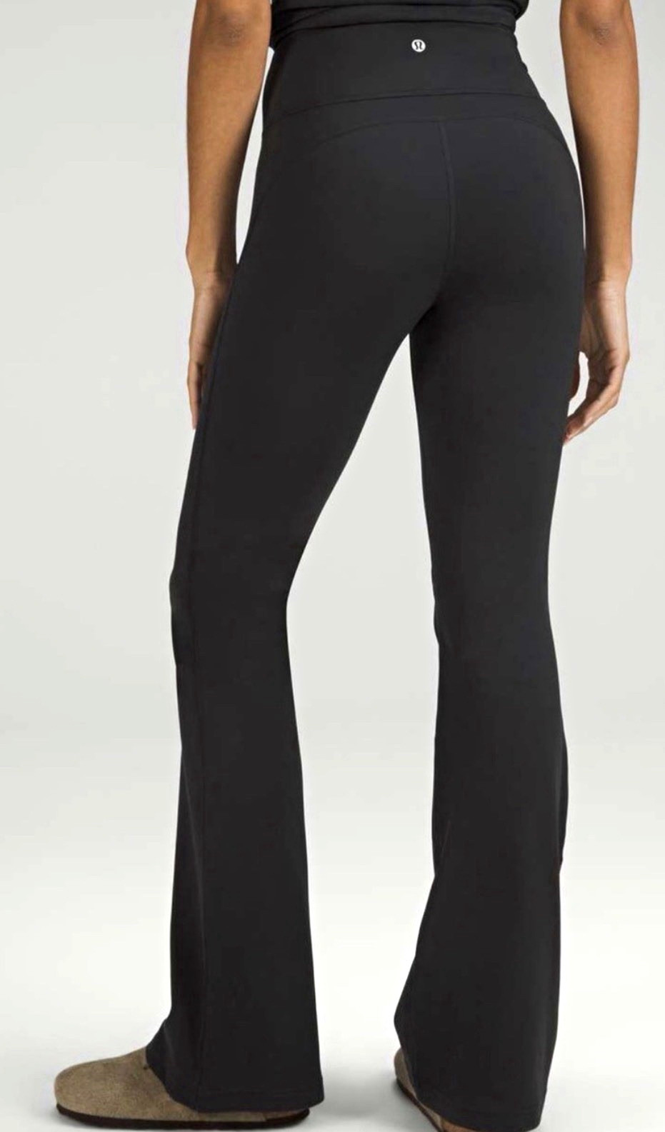 Lululemon Black Nulu Groove High Rise Flare leggings, women’s size 0