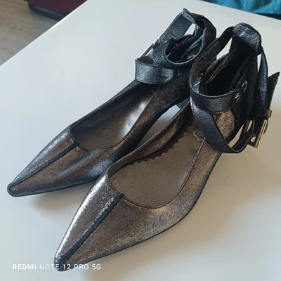 Chaussures Texto Taille 37 Cuir Doux  Femme Neuves - Photo 1/4