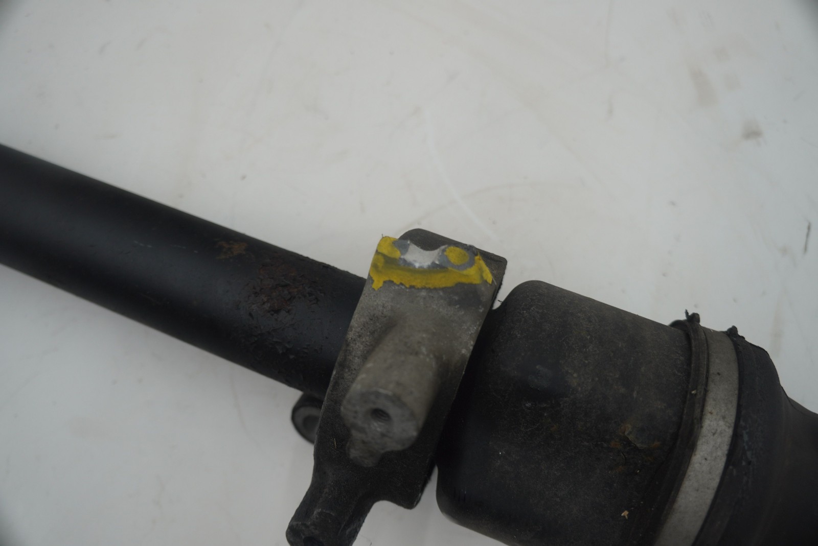 Rear Right Passenger Side CV Axle Shaft 33208611320 OEM BMW i8 2014-20 *Note*