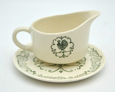 VINTAGE SCIO provincial green rooster weathervane gravy boat w/saucer NOS (PH)