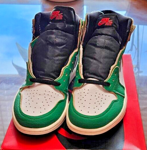 靴/バッグ Nike Women's Air Jordan 1 High OG "Lucky Green/White-Sail-Black" Buy Wmns Air Jordan 1 Retro High OG 'Lucky Green' - DB4612 300 | GOAT