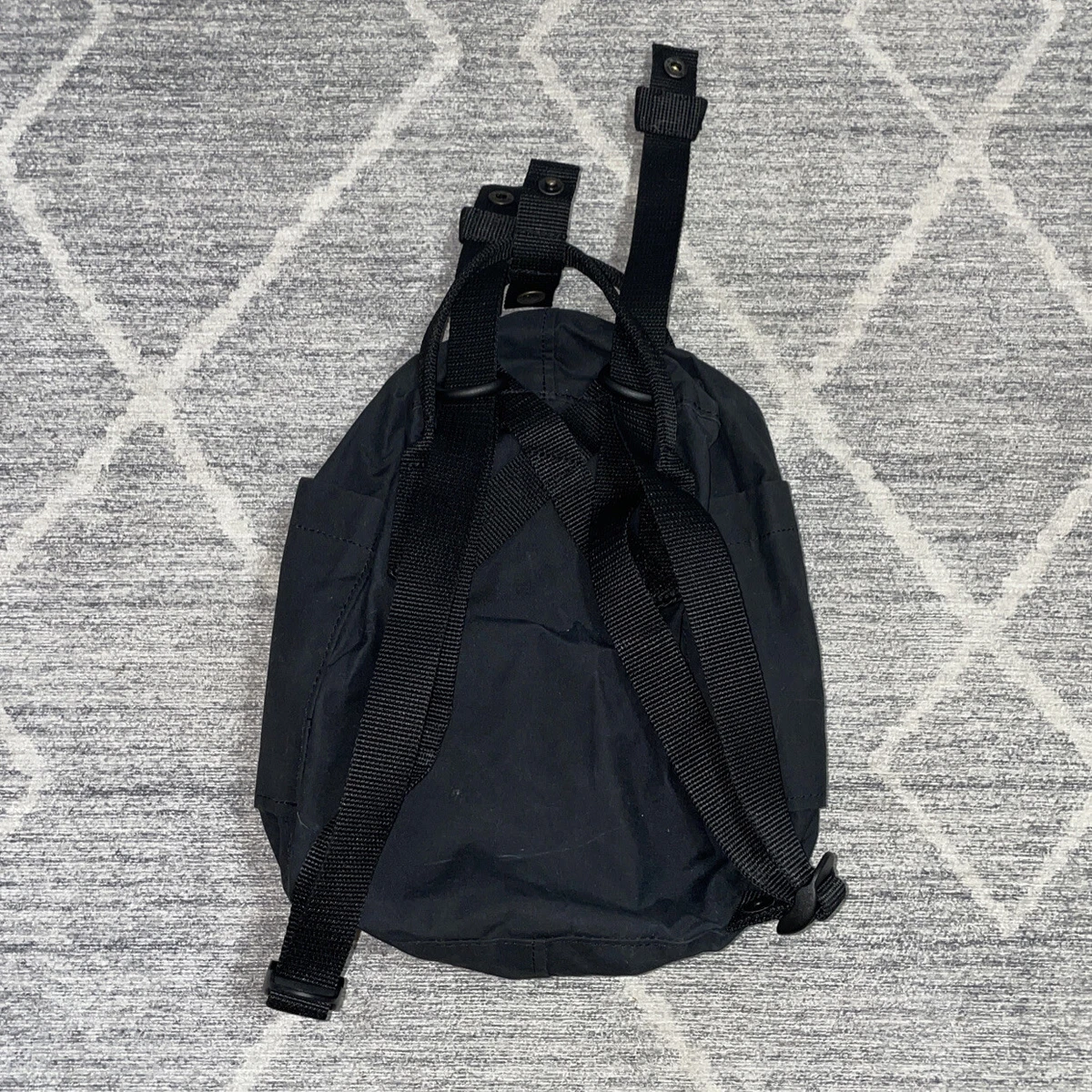 Fjallraven kanken sale mini straps