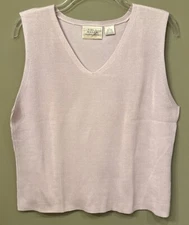 Field Manor Lavender, Silk, Sleeveless,  Ribbed V-Neck Sweater Size Large