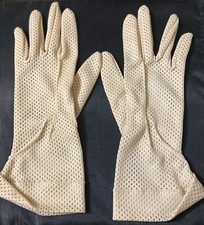 VTG 1950's Made In USA Kayser Cream Soft Stretchy Nylon Ladies Gloves Size 7 1/2