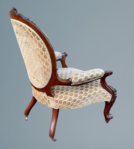 Victorian Walnut Cabriole Leg Armchair - Picture 4 of 15
