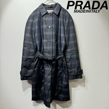 USED RARE PRADA HIGH-QUALITY PADDED CHECK PATTERNED DOWN COAT IN NYLON. GOOD