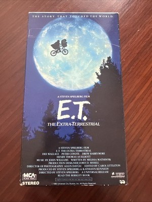 Vintage 1982 E.T. Extra-Terrestrial VHS Movie Tape Green Flap!