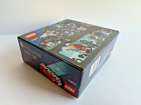 LEGO THE LEGO MOVIE 2015 Melting Room 70801 Exclusive Minifigures NISB