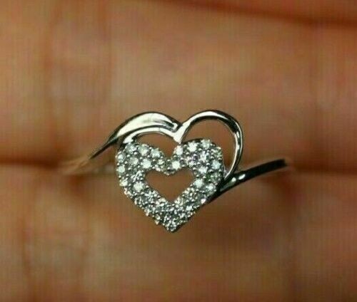 Women's Halo Loving Gift Promise Ring VVS1 Round Moissanite Diamond 925 Silver Women's Halo Loving Gift Promise Ring VVS1 Round Moissanite Diamond 925 Silver