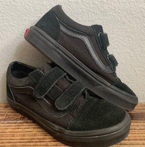 black leather vans size 3