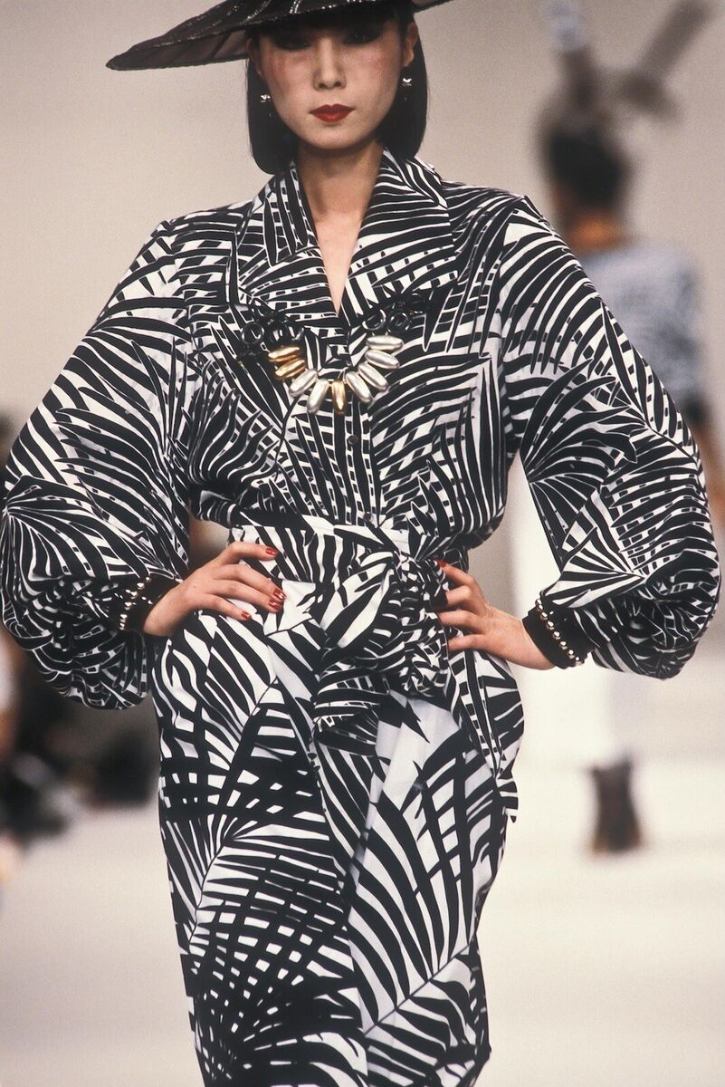 Yves Saint Laurent Rive Gauche Vintage YSL Spring 1985 Silk