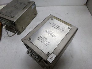 PEMPEK -- JOY MINING - FORCED POTATO TYPE 33 I.S. POWER SUPPLY - 12.5V 2A OUTPUT