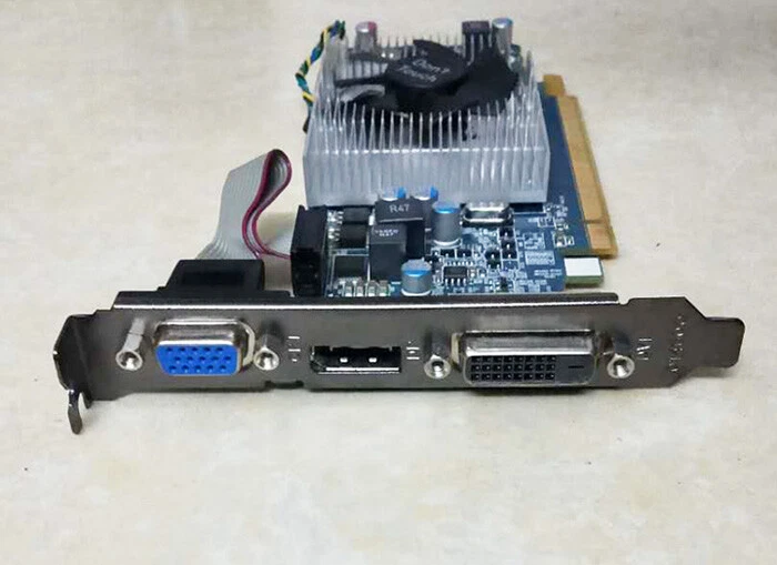 AMD RADEON HD 6570 HD6570 1GB DDR3 PCI-E HDMI DVI-D VGA Graphics card - Image 3 of 4