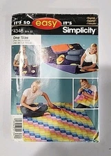 Simplicity Its So Easy #4348 Pillow In A Quilt blanket 2 Styles Uncut